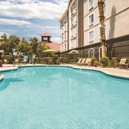 La Quinta By Wyndham Las Vegas Summerlin Tech Экстерьер фото