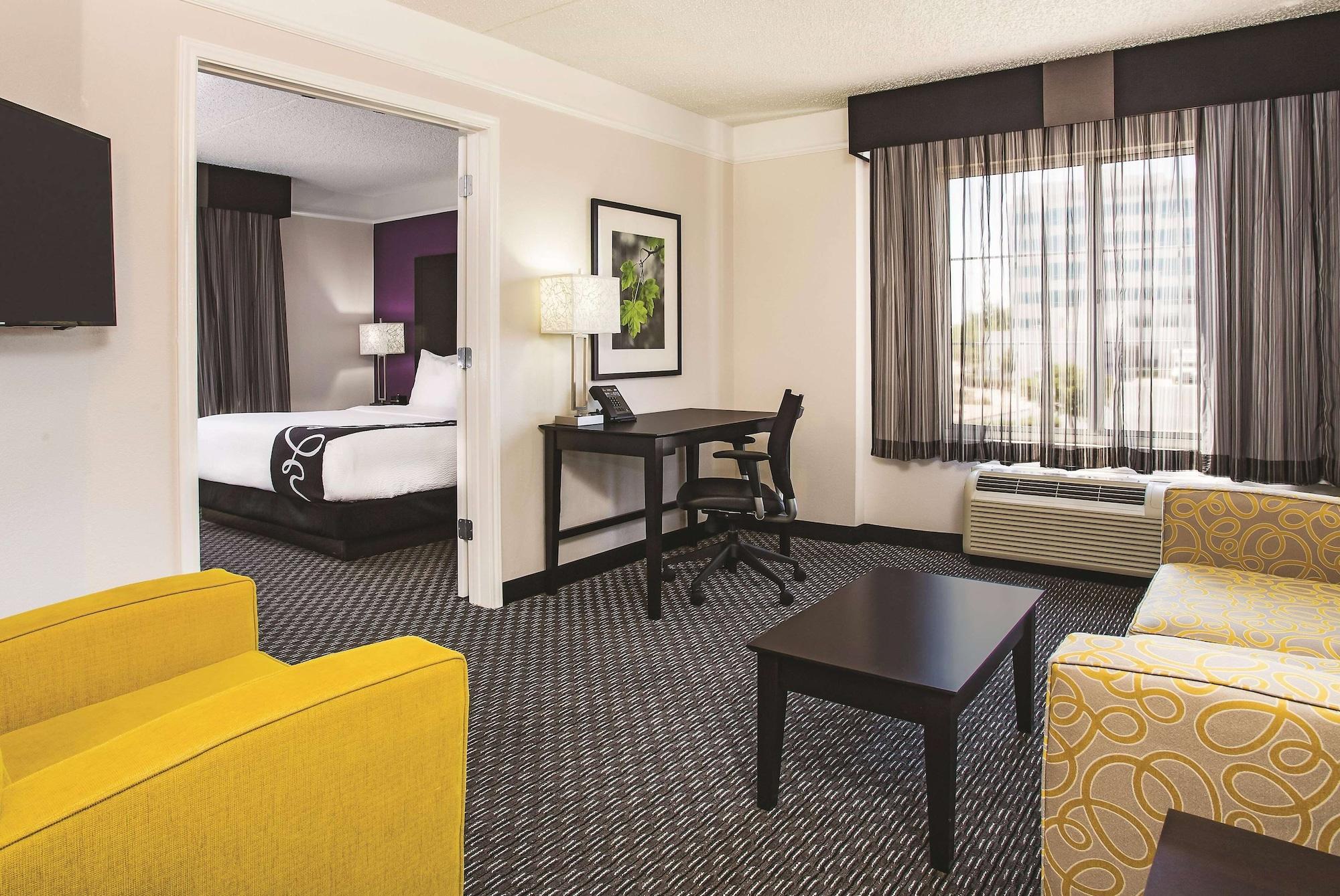 La Quinta By Wyndham Las Vegas Summerlin Tech Экстерьер фото