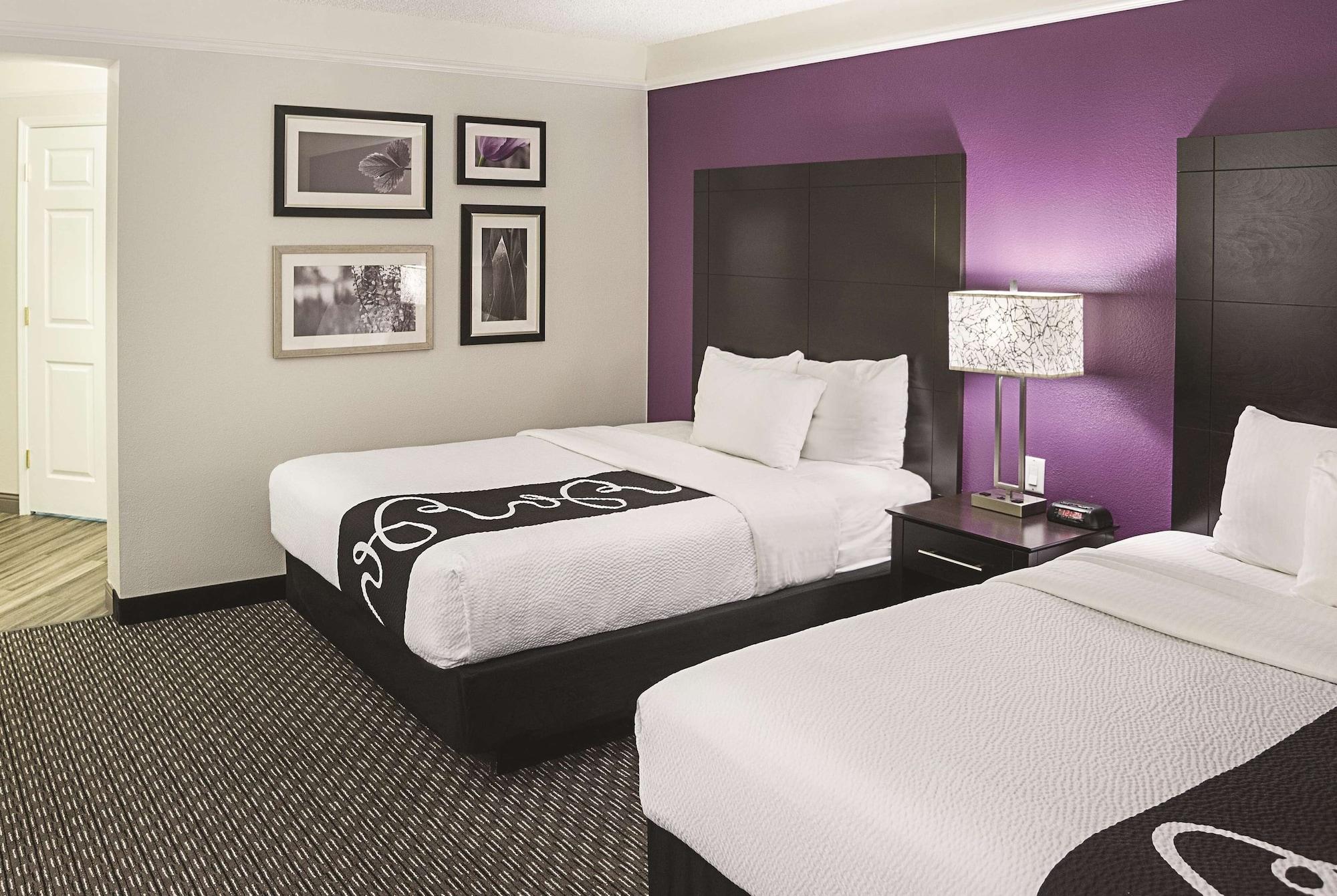 La Quinta By Wyndham Las Vegas Summerlin Tech Экстерьер фото