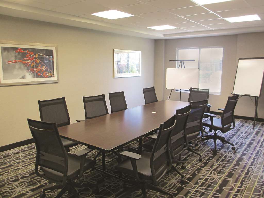 La Quinta By Wyndham Las Vegas Summerlin Tech Удобства фото