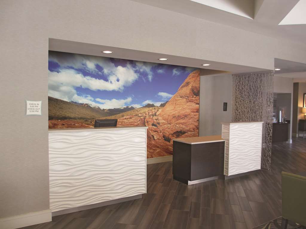 La Quinta By Wyndham Las Vegas Summerlin Tech Интерьер фото