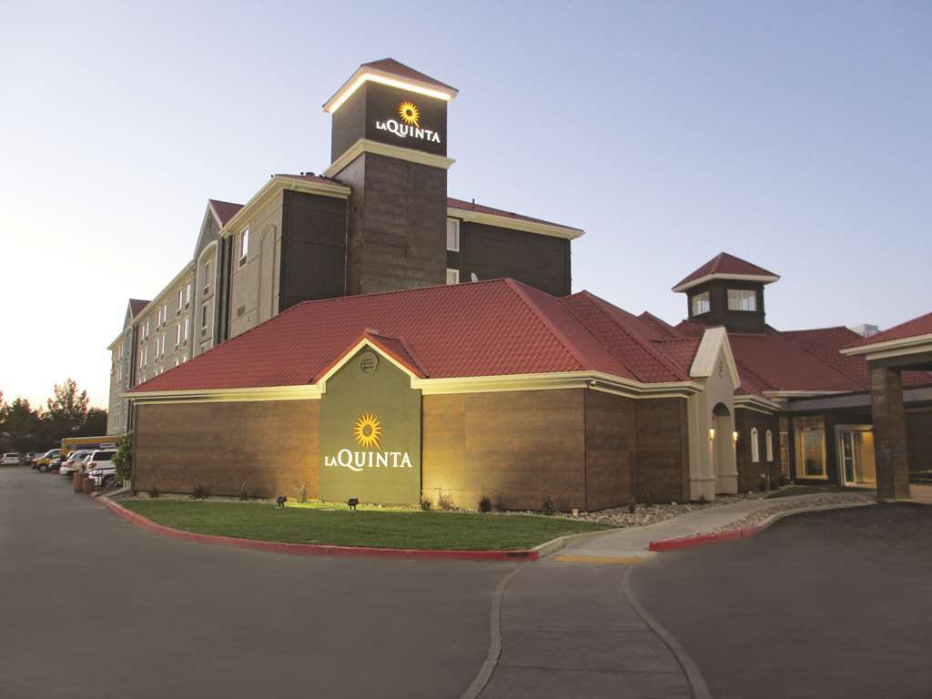La Quinta By Wyndham Las Vegas Summerlin Tech Экстерьер фото